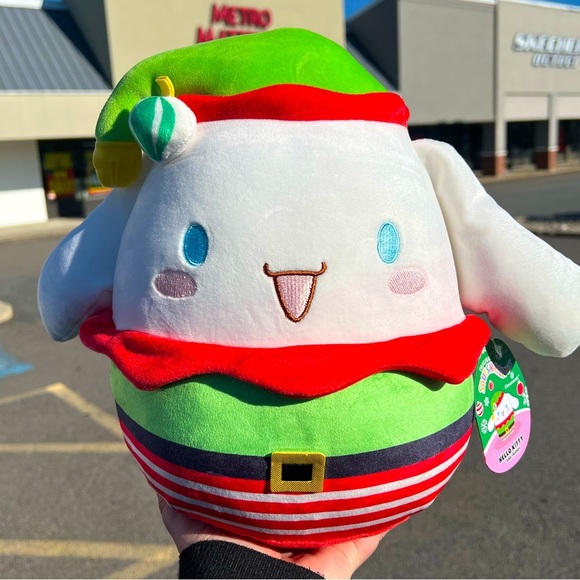 Squishmallows Other - Cinnamoroll 10” Christmas Editon Squishmallow🎄🎄